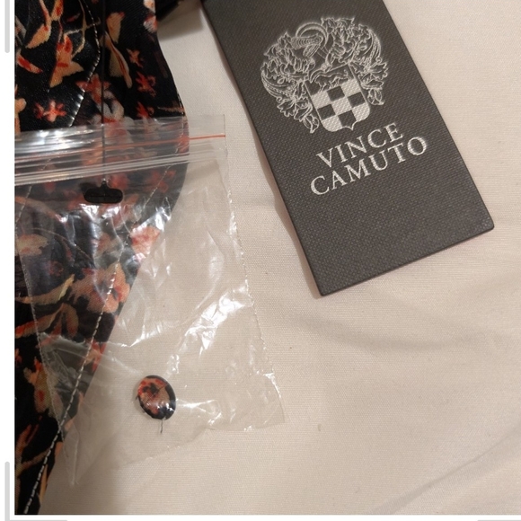 Floral Print Women's Top - Picture 11 of 13